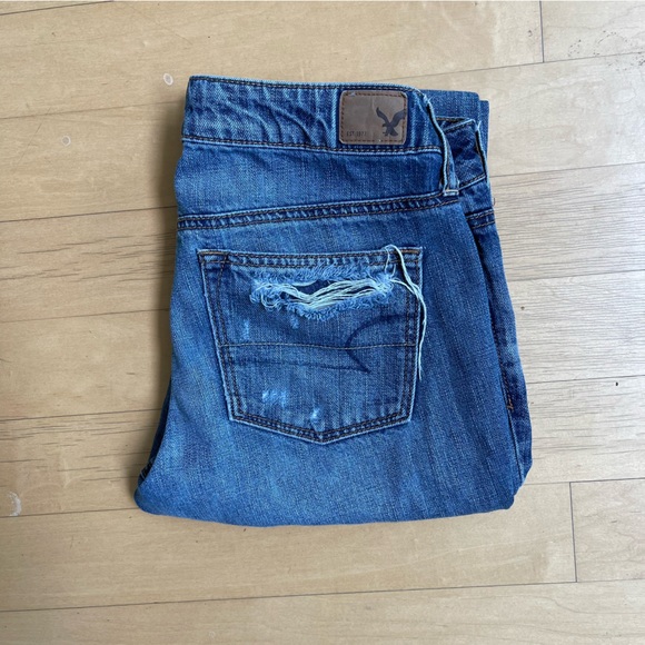 American Eagle Outfitters Denim - American Eagle Jeans - Boy Crop - Size 2